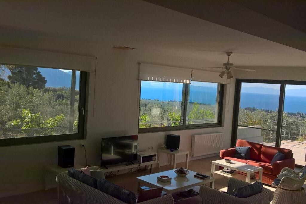 Panoramic View Summerhouse Loukissia Ngoại thất bức ảnh